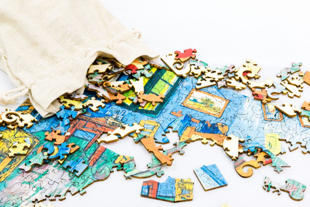 Puzzle di Legno FORMAcultura Van Gogh La Camera Arles