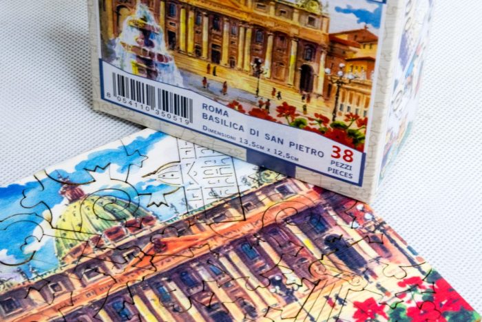 Roma, Basilica di San Pietro, puzzle di legno, FORMAcultura